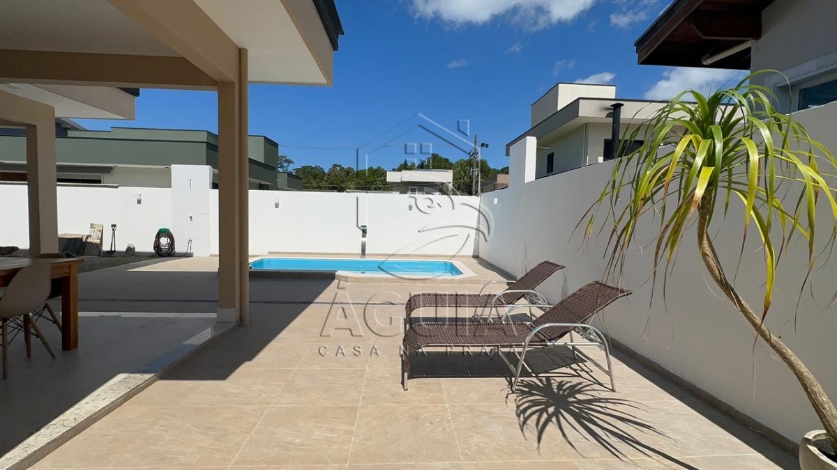 Linda Casa No Condomínio Lagoinha!!
