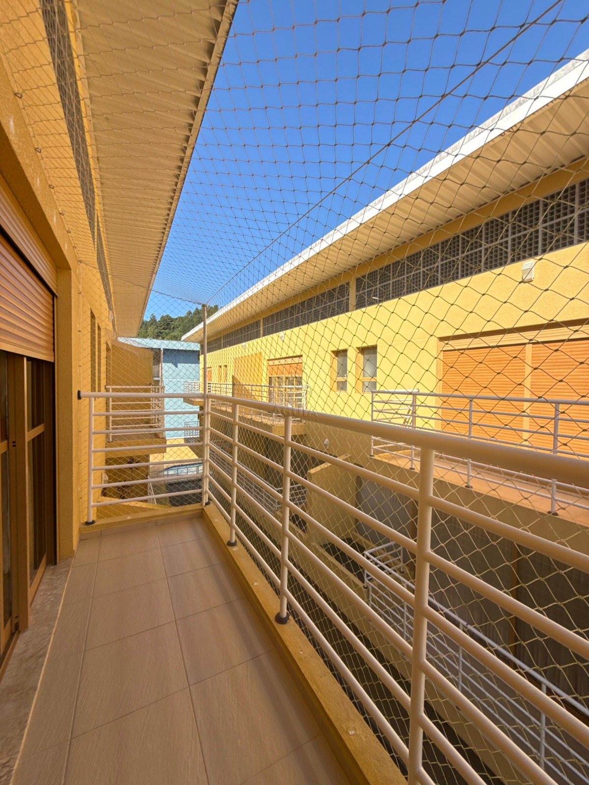Sobrado Triplex de 168m² No Saco da Ribeira!!