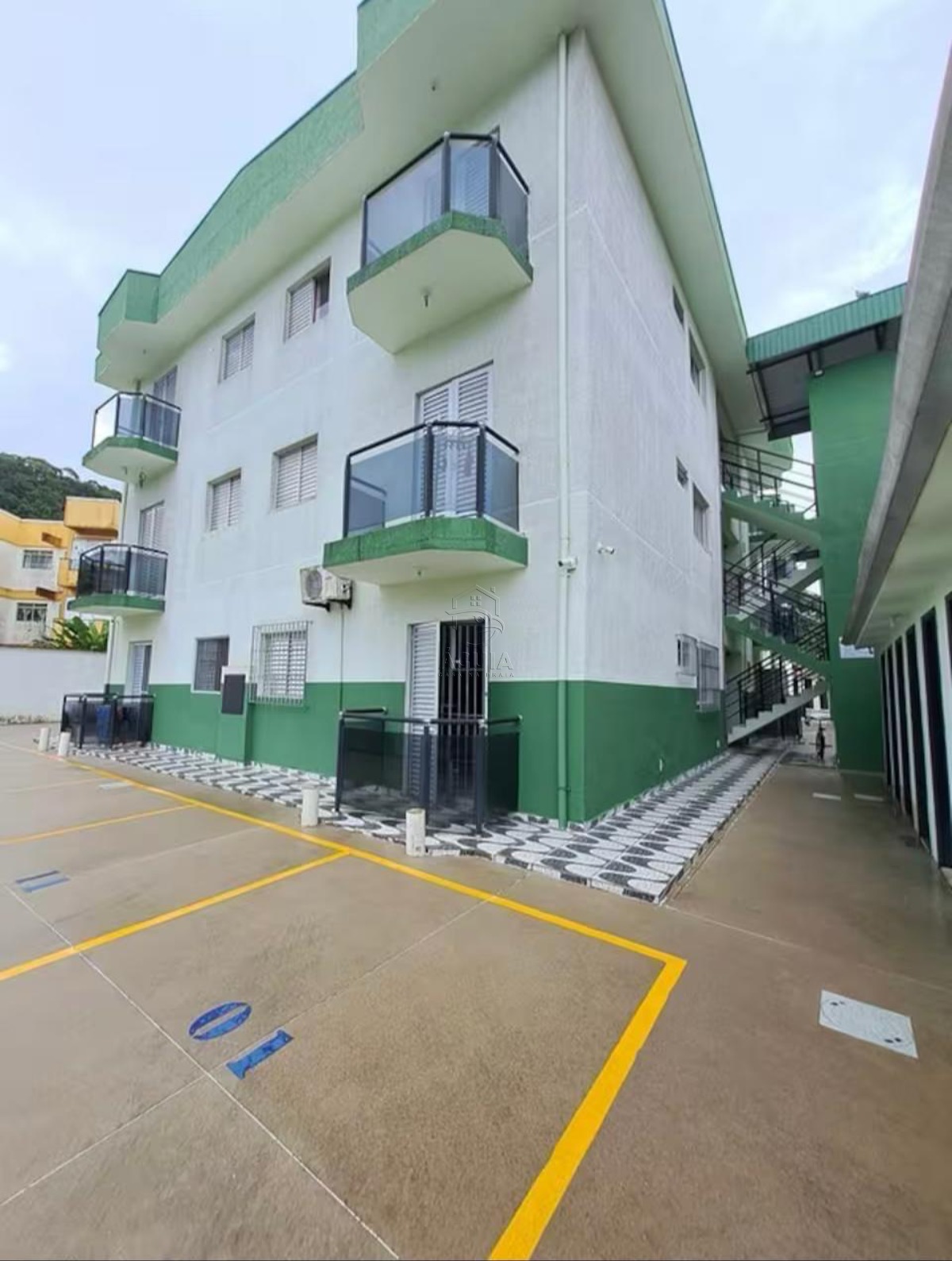 Apartamento No Perequê Açú