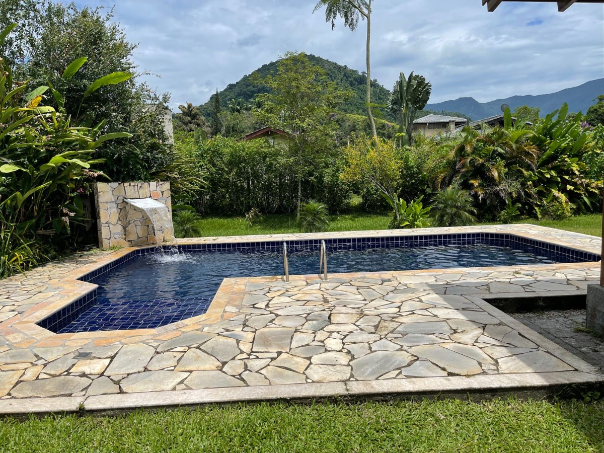 Casa de Condomínio Na Praia Dura!