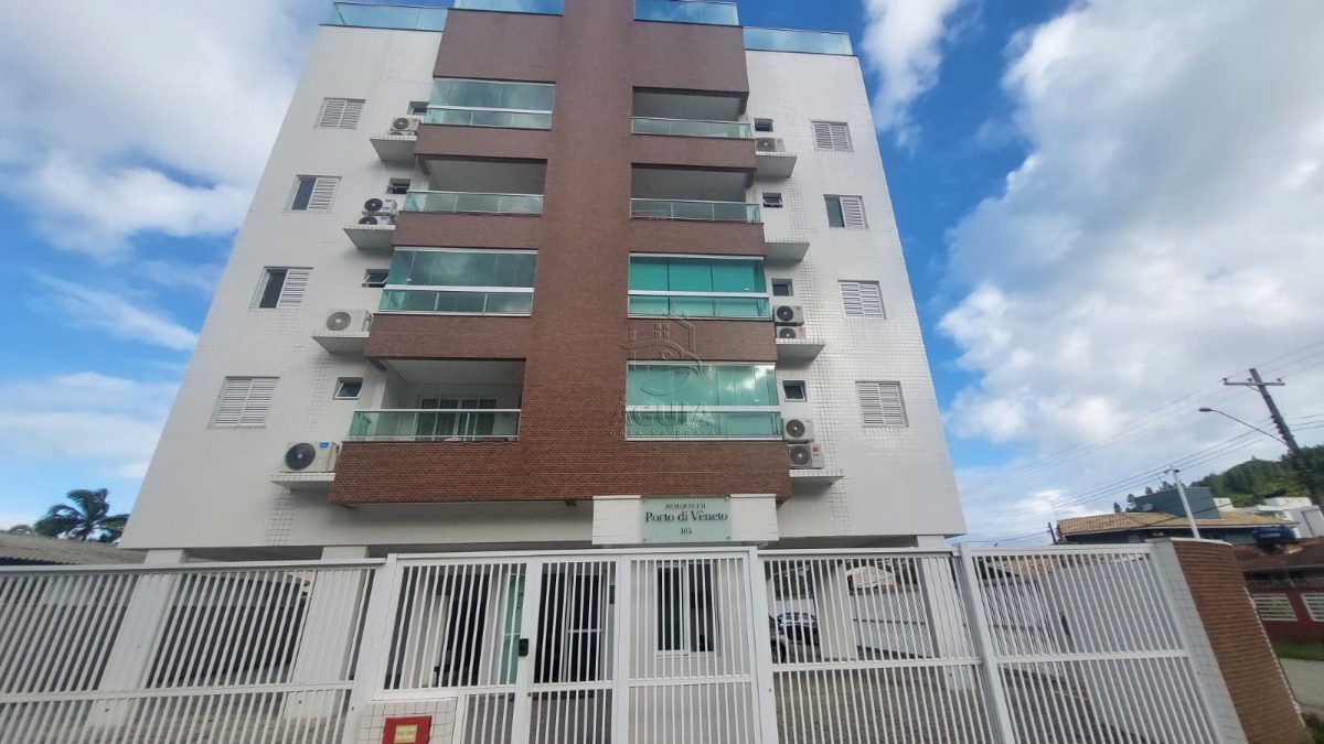 Apartamento com 3 Dormitorios e 2 Suítes e 2 Vagas de Garagem