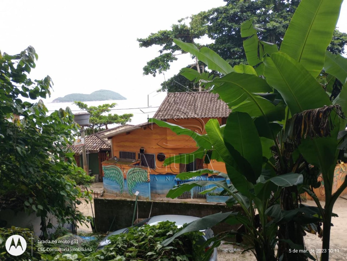 Terreno Amplo de 875 M² Próximo à Praia!! Oportunidade para Construção Ou Investimento!!