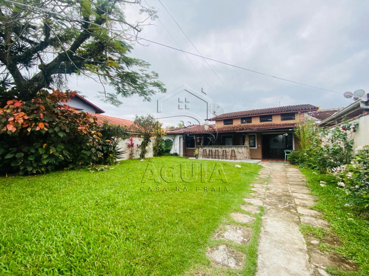 Casa Aconchegante com Jardim Na Praia do Lázaro em Ubatuba!!