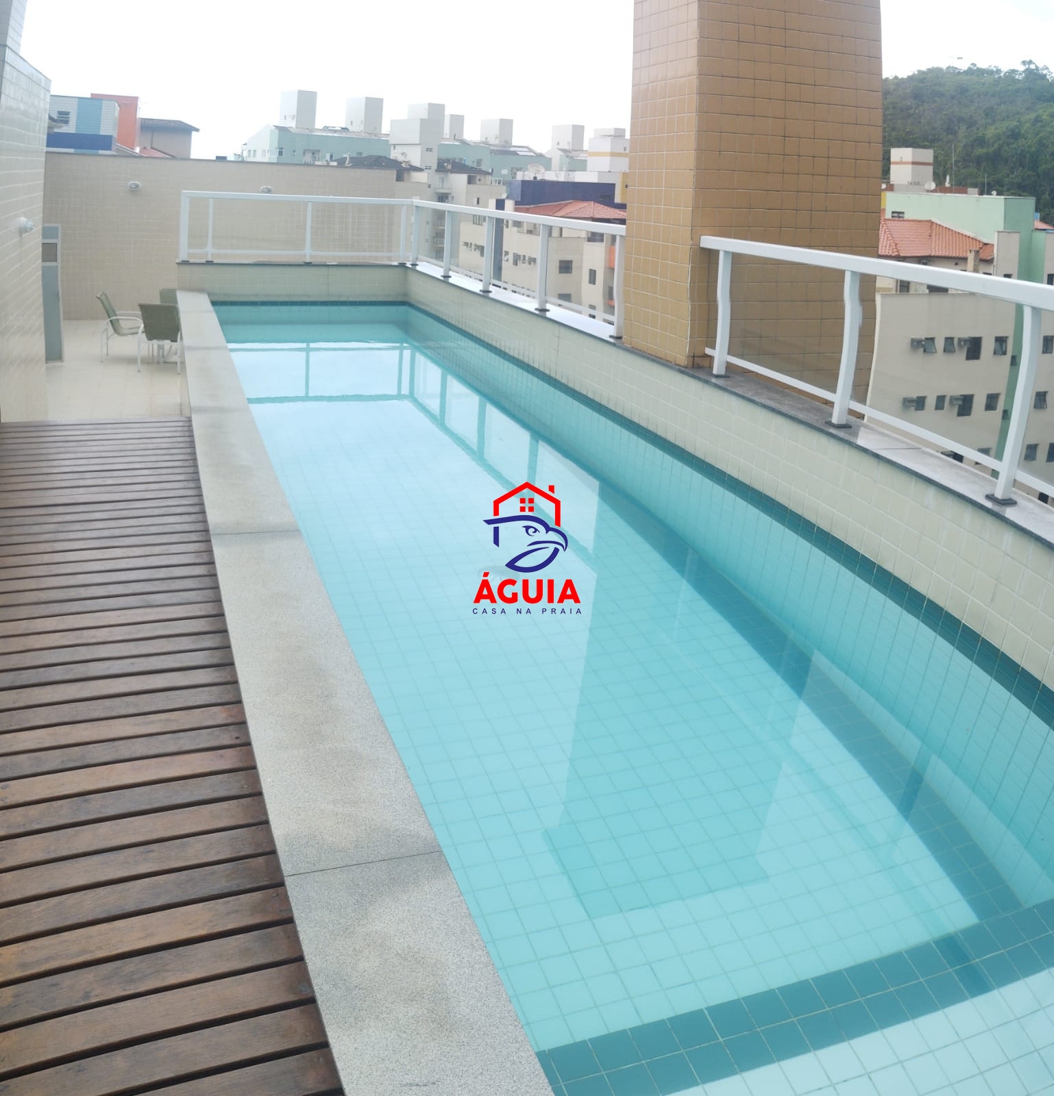 Apartamento Mobiliado a 50 Metros da Praia!