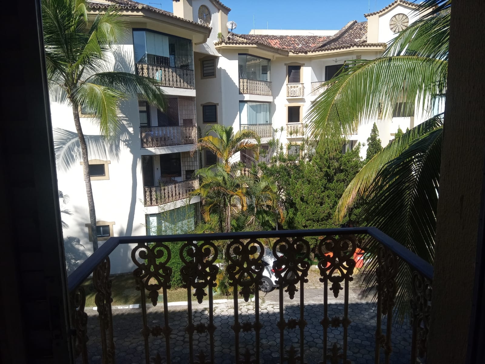 Apartamento Mobiliado Na Praia das Toninhas Perto da Praia!
