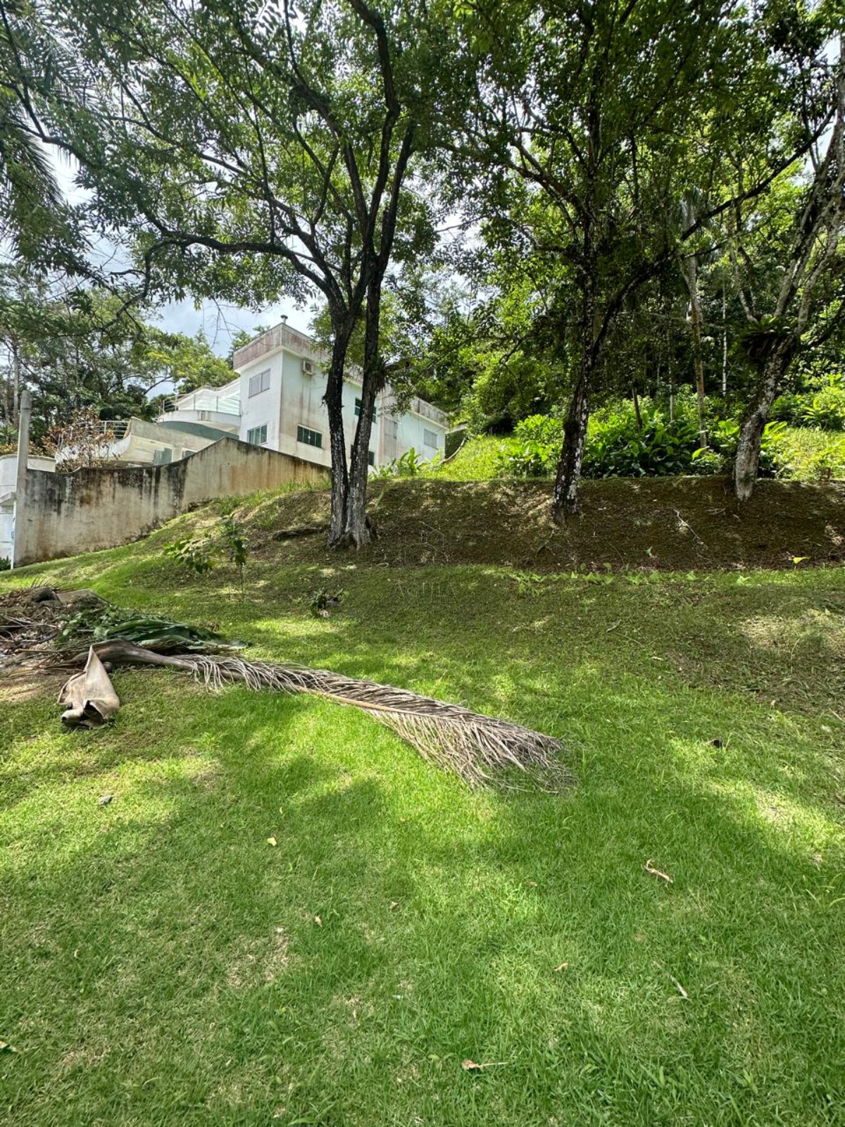 Terreno a Venda Na Praia da Santa Rita em Ubatuba !!