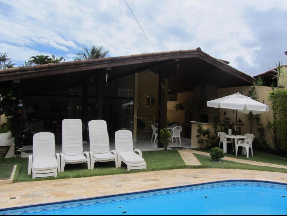 Casa em Condomínio a Venda Na Praia do Lazaro em Ubatuba!